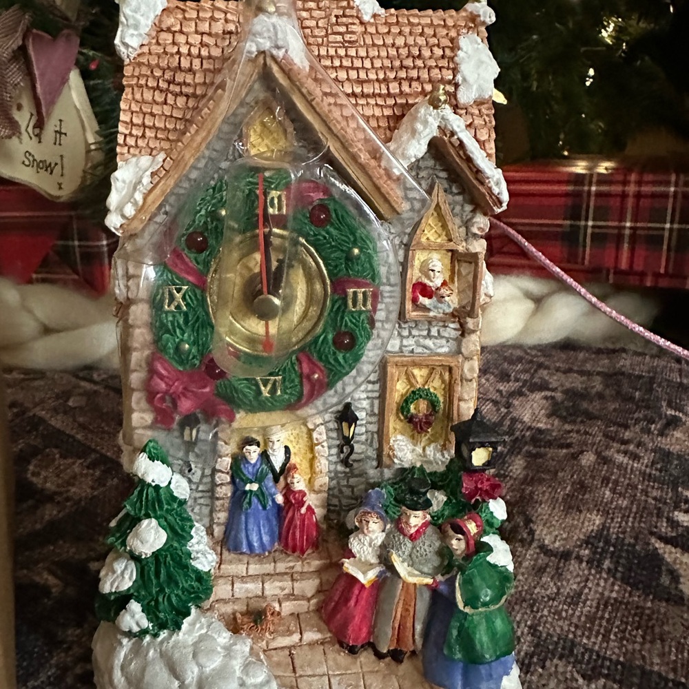 Avon Musical Christmas Holiday Clock Tower Decoration - New - Picture 2 of 3
